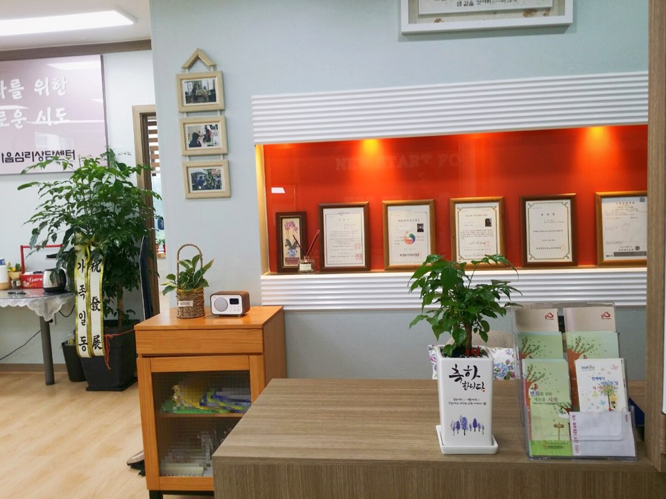 3067193101_63kbKj5c_0b871523292b05b55a3652eb9a119b3f1c05c844.jpeg 이미지크게보기